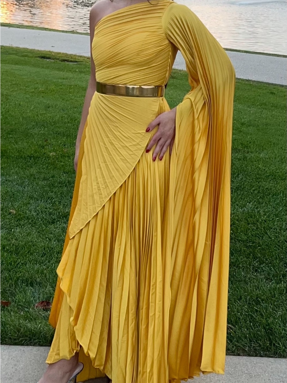 Elegant One-Shoulder Yellow Pleated Maxi Dress